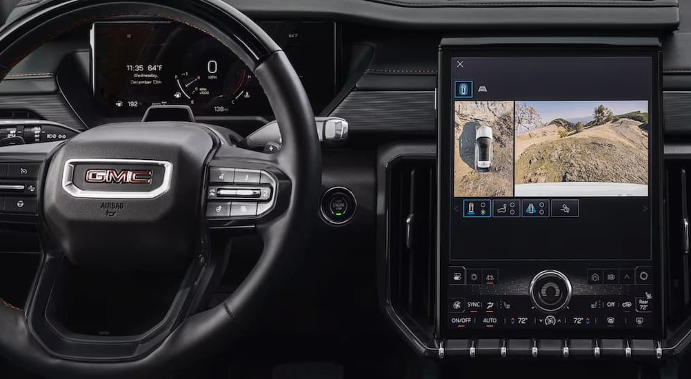 Close-up of the dash in a 2025 GMC Acadia.