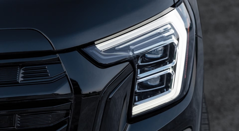 Headlight on a black 2025 GMC Terrain Elevation