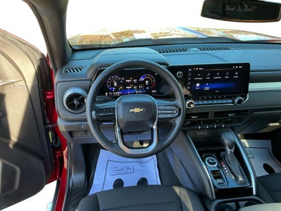 2025 Chevrolet Colorado WT/LT