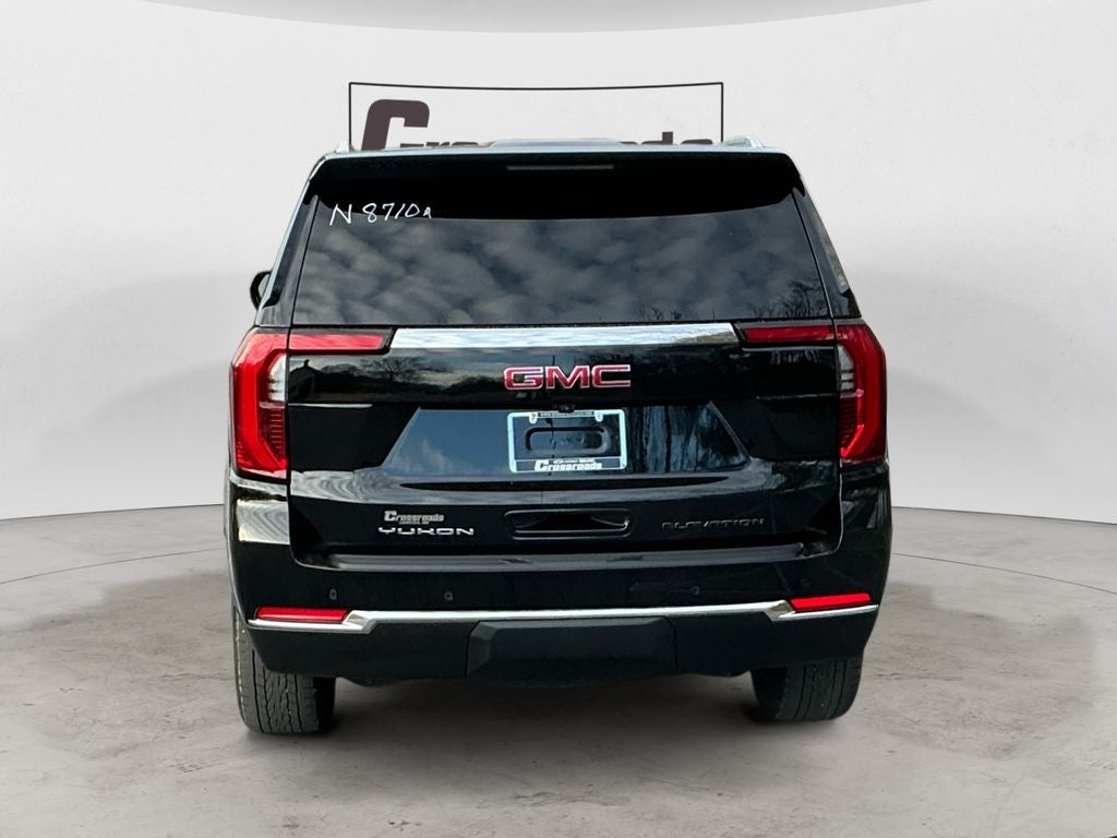 2025 GMC Yukon Elevation