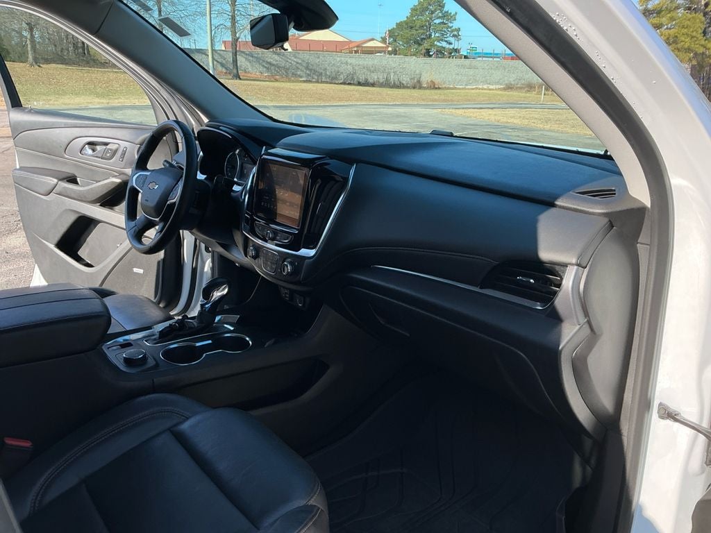 2021 Chevrolet Traverse Premier