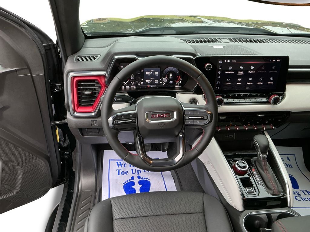 2024 GMC Canyon AT4X