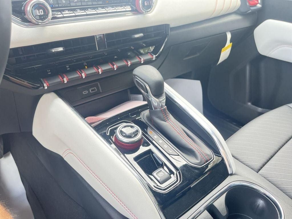 2024 GMC Canyon AT4X