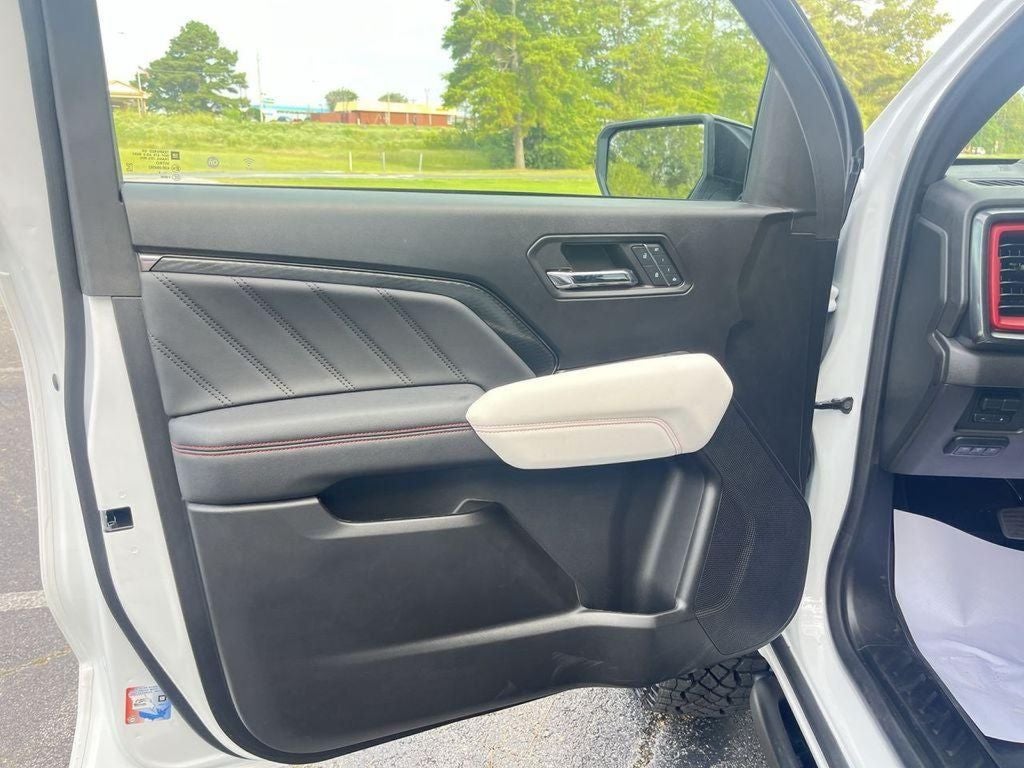 2024 GMC Canyon AT4X