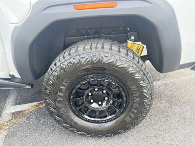 2024 GMC Canyon AT4X