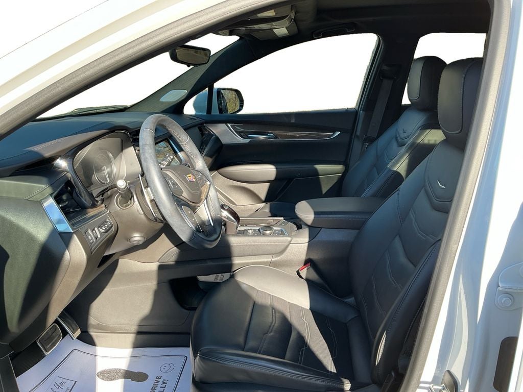 2023 Cadillac XT5 Sport