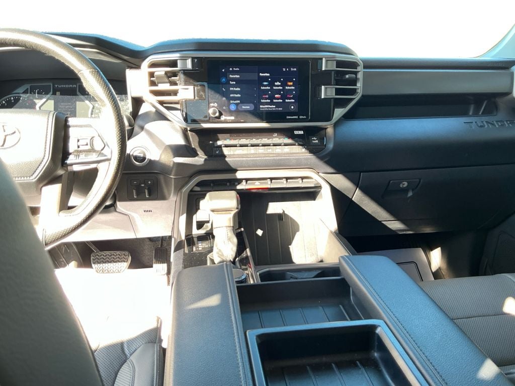 2024 Toyota Tundra 4WD SR5