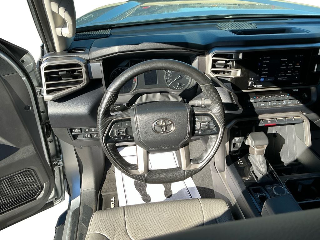 2024 Toyota Tundra 4WD SR5