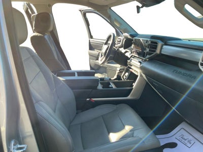 2024 Toyota Tundra 4WD SR5