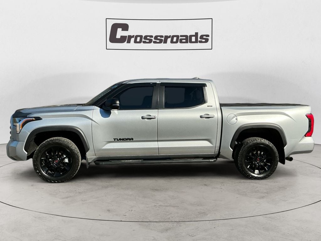 2024 Toyota Tundra 4WD SR5