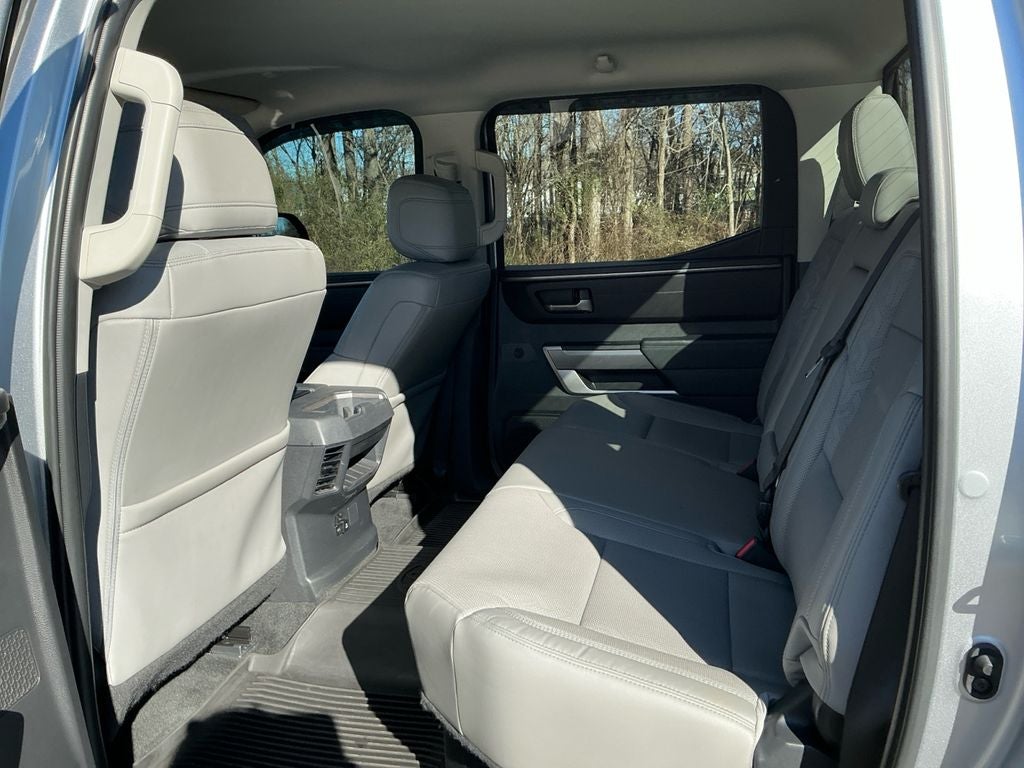 2024 Toyota Tundra 4WD SR5