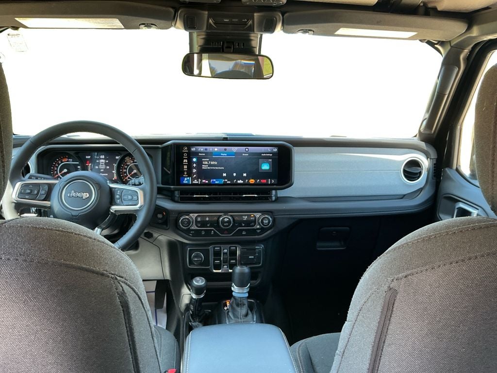 2025 Jeep Wrangler Sahara