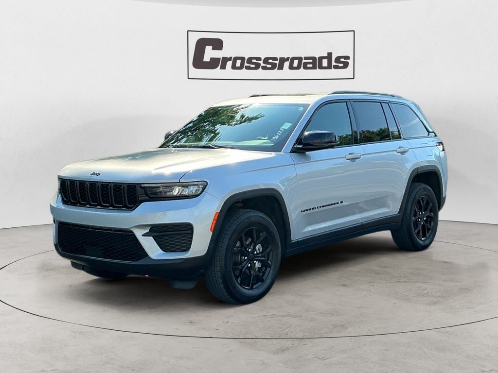 2025 Jeep Grand Cherokee Altitude X's photo