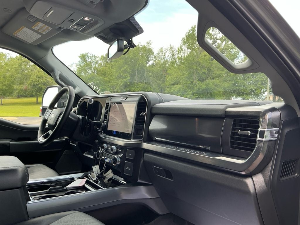 2025 Ford Super Duty F-250 SRW Lariat
