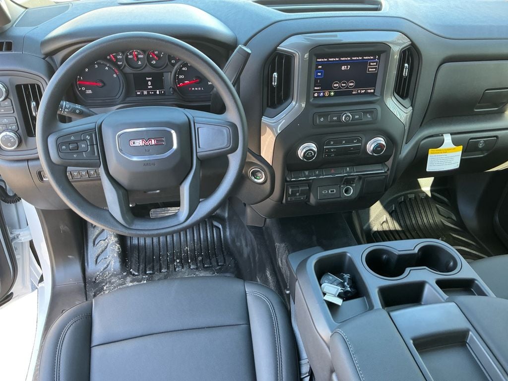 2026 GMC Sierra 3500 HD Chassis Cab Pro