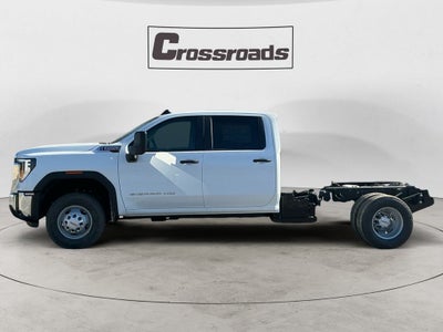 2026 GMC Sierra 3500 HD Chassis Cab Pro