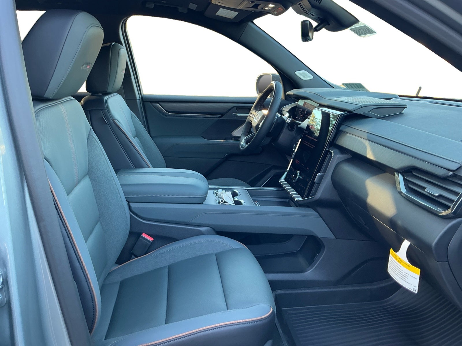 2027 GMC Acadia AT4