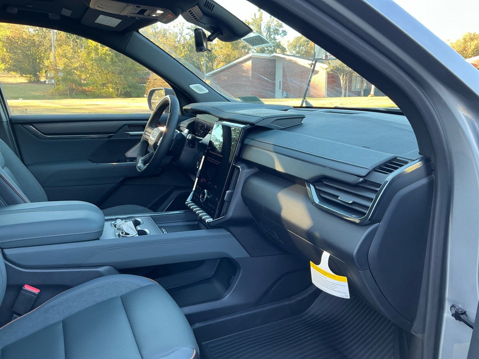 2027 GMC Acadia AT4