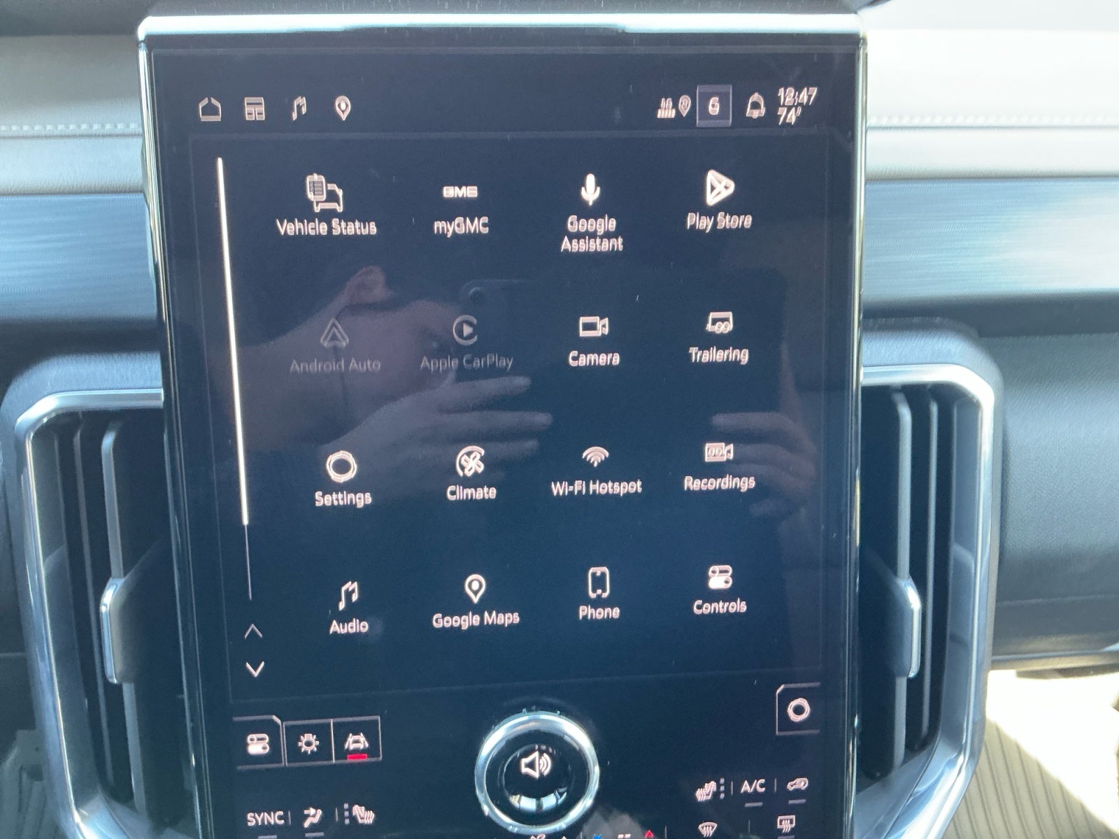 2027 GMC Acadia Elevation