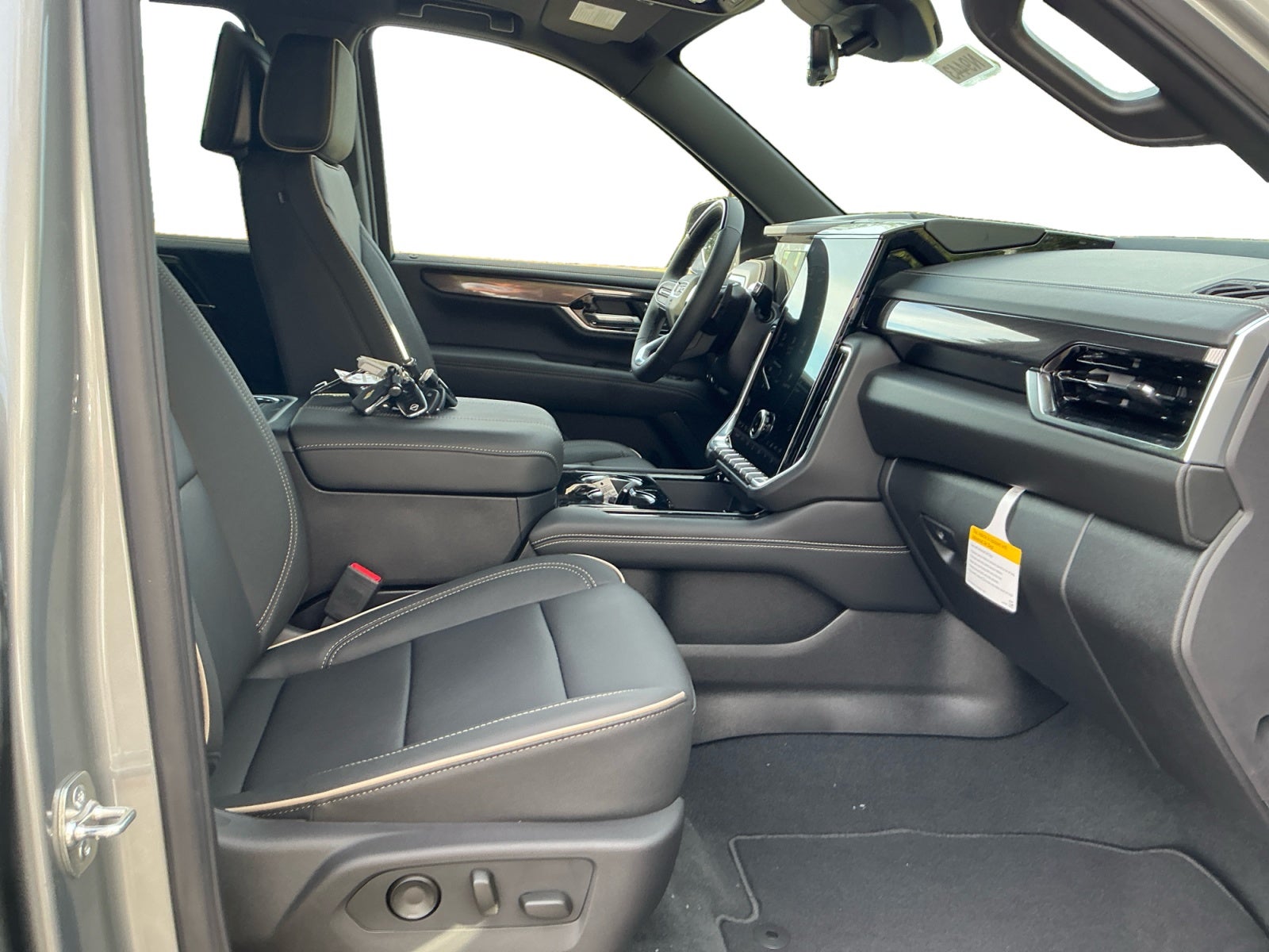 2027 GMC Yukon XL Elevation - Photo 15