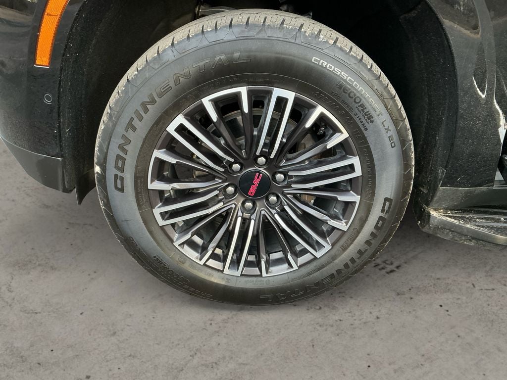 2025 GMC Yukon Elevation