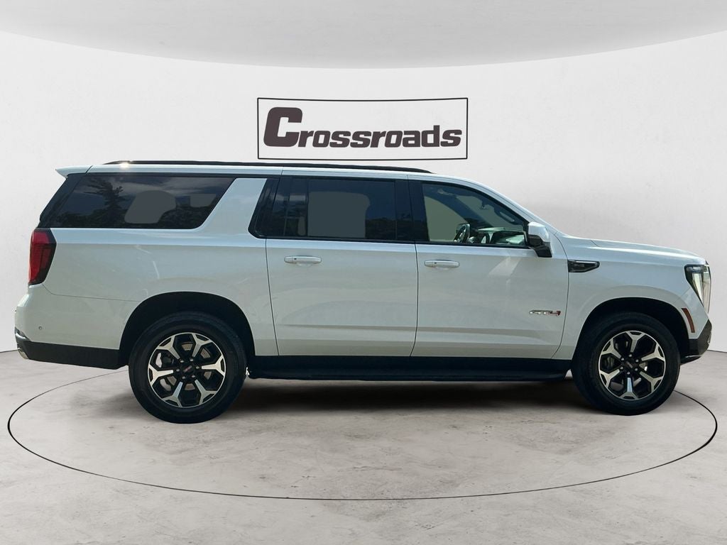 2025 GMC Yukon XL AT4