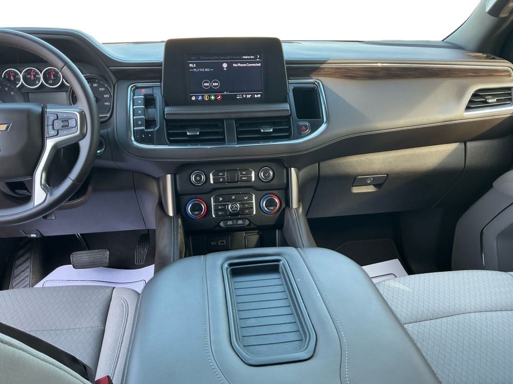 2023 Chevrolet Suburban LS