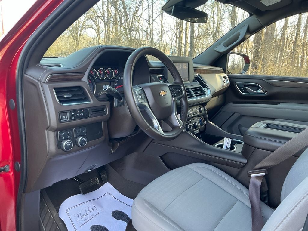 2023 Chevrolet Suburban LS