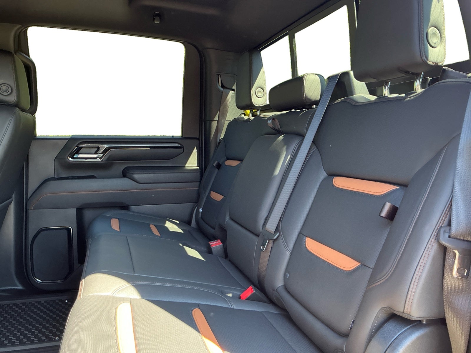 2025 GMC Sierra 2500 HD AT4