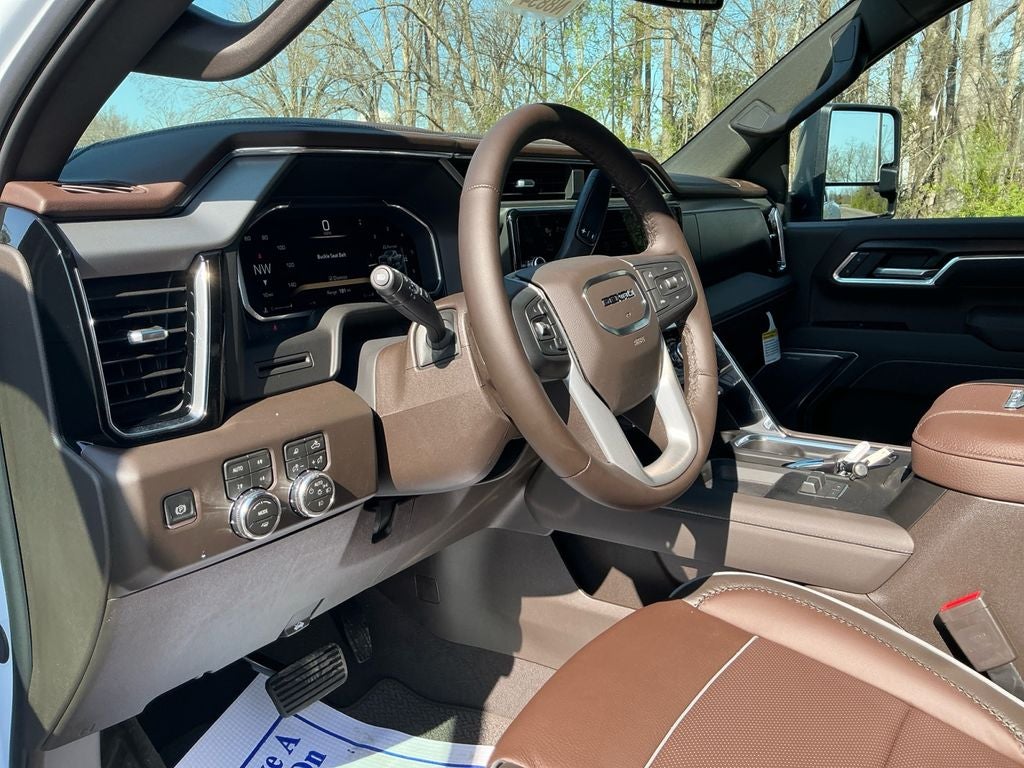 2026 GMC Sierra 3500 HD Denali DRW