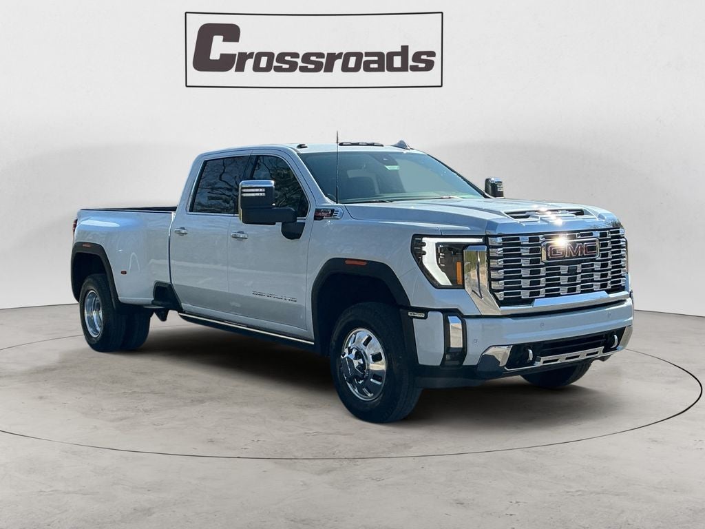 2026 GMC Sierra 3500 HD Denali DRW