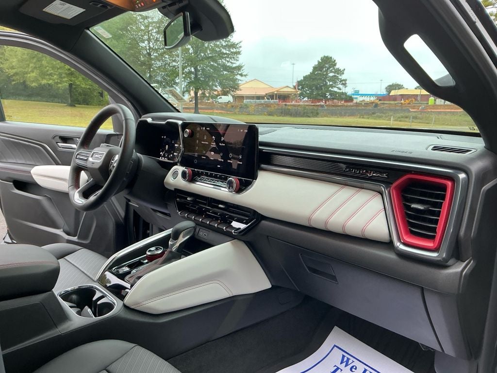 2024 GMC Canyon AT4X