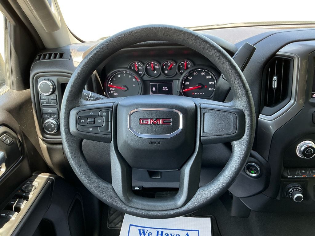 2025 GMC Sierra 1500 Pro