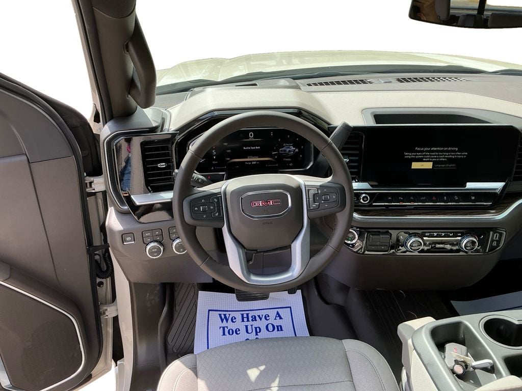 2026 GMC Sierra 1500 SLE