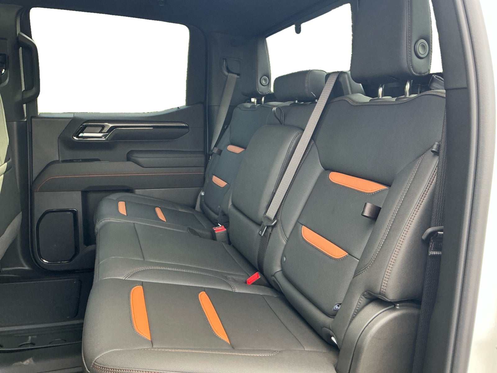 2026 GMC Sierra 1500 AT4 - Photo 13