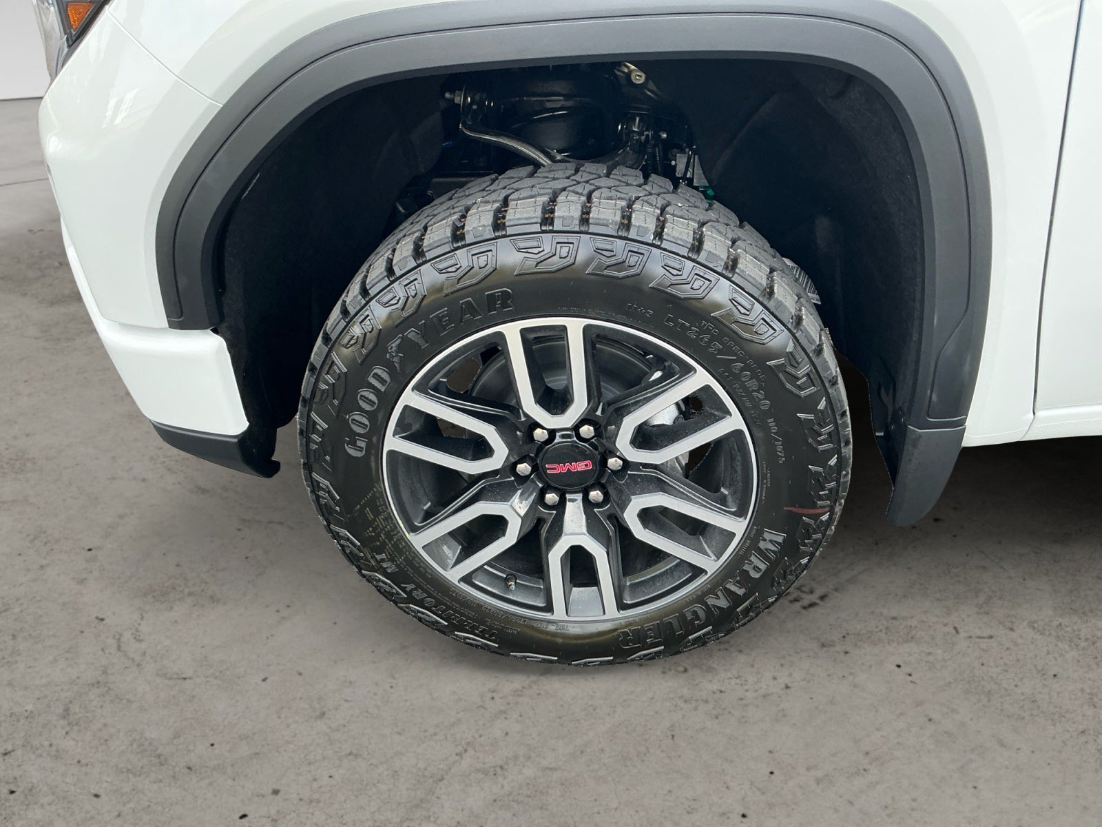 2026 GMC Sierra 1500 AT4 - Photo 14