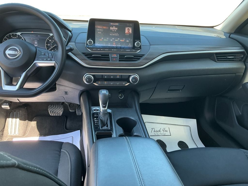 2025 Nissan Altima SV