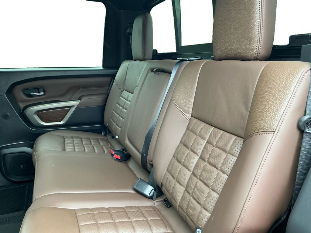 2024 Nissan Titan Platinum Reserve