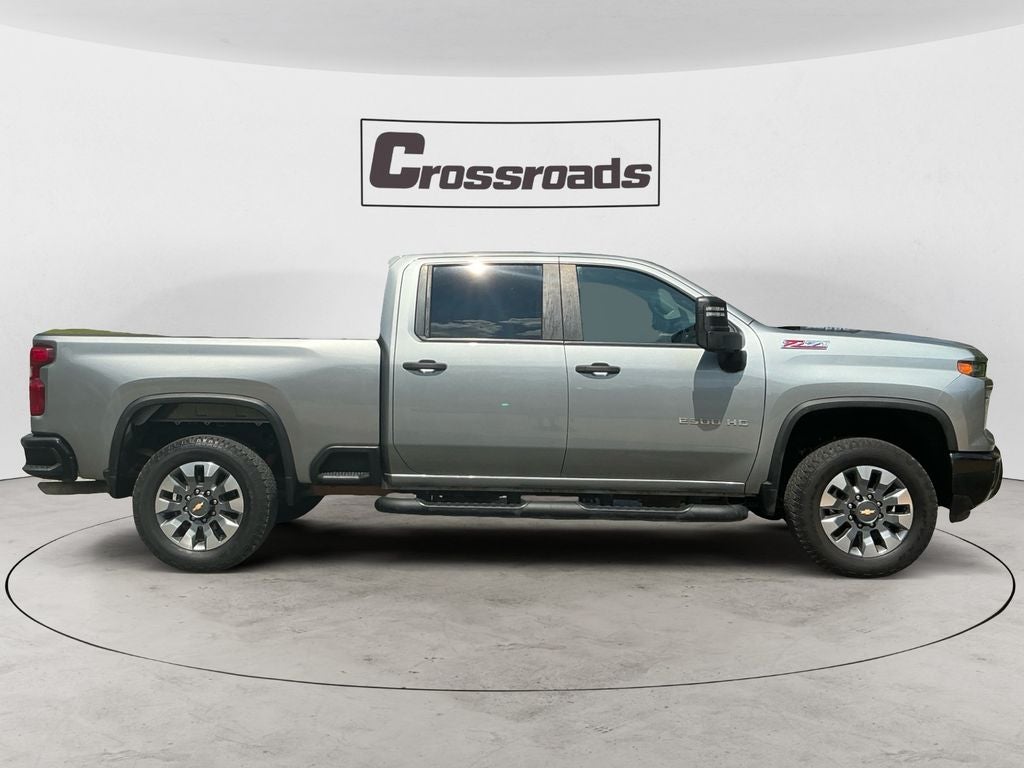 2024 Chevrolet Silverado 2500 HD Custom