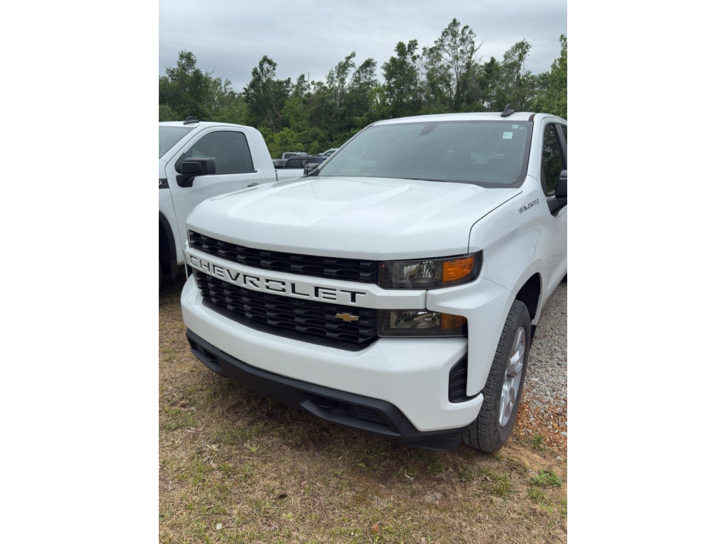 2021 Chevrolet Silverado 1500 Custom Crew Cab Short Box's photo