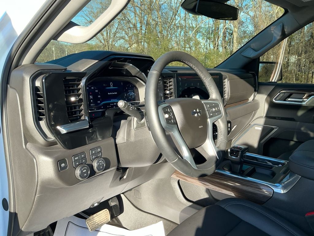 2025 Chevrolet Silverado 1500 LT Trail Boss