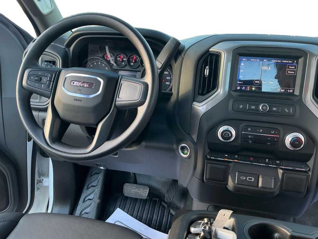 2025 GMC Sierra 1500 Pro