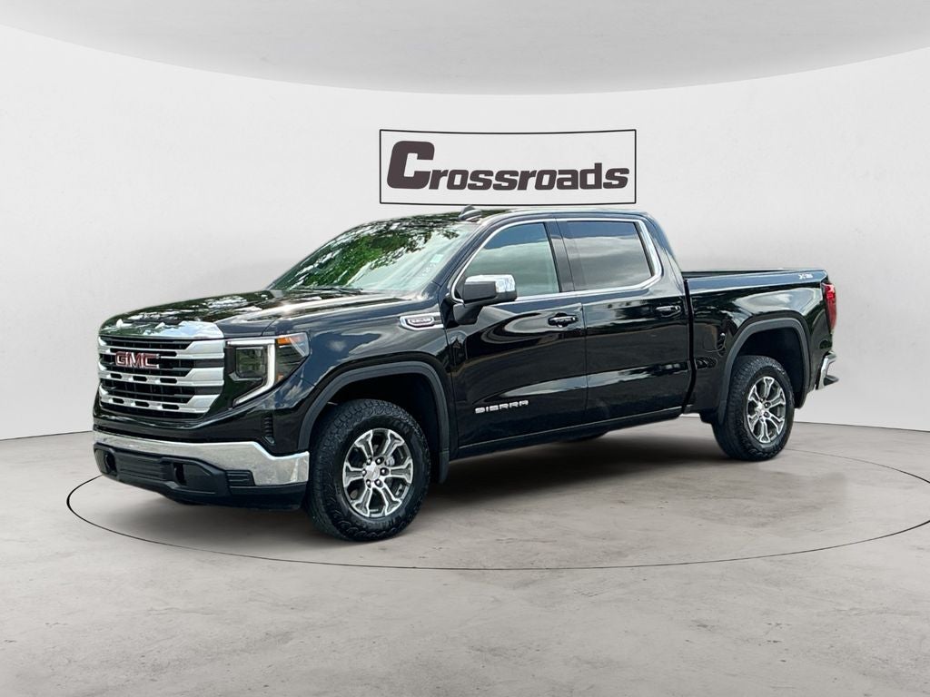2026 GMC Sierra 4WD Crew Cab Short Box SLE's photo