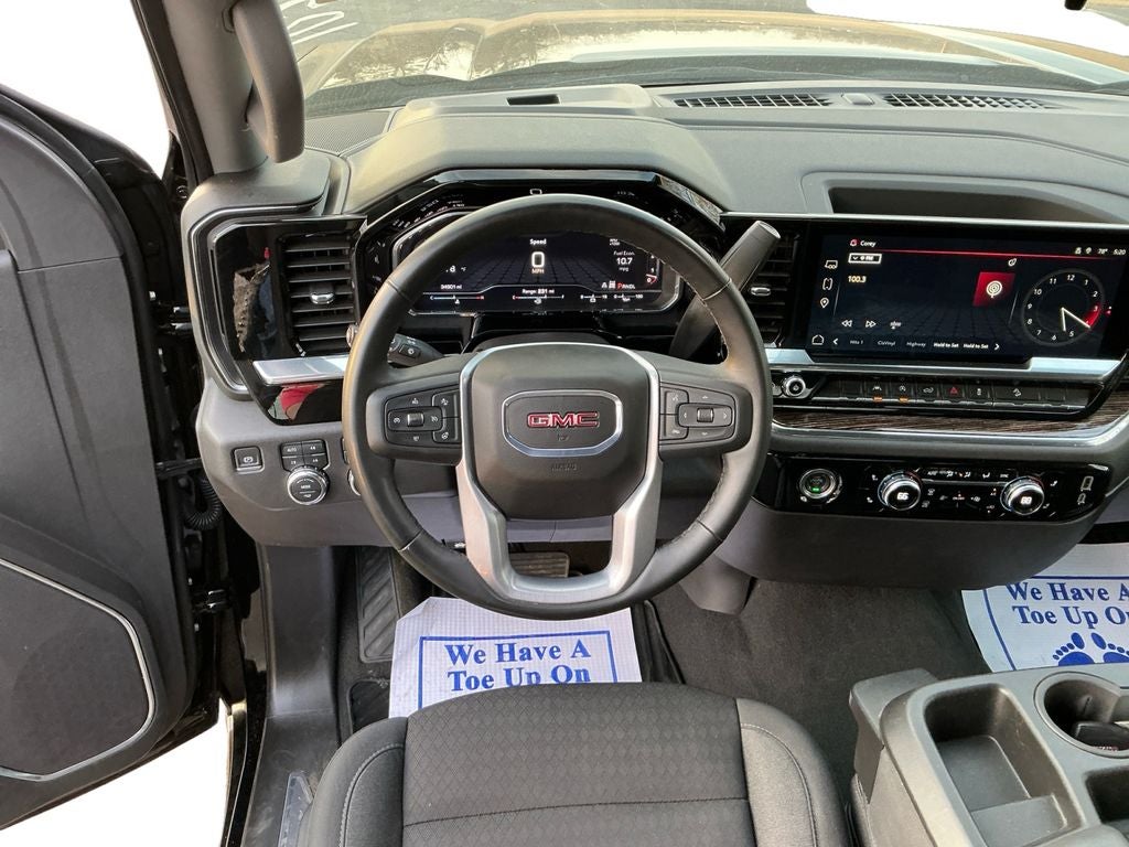 2024 GMC Sierra 1500 Elevation