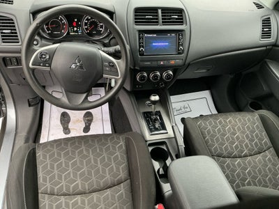 2024 Mitsubishi Outlander Sport S