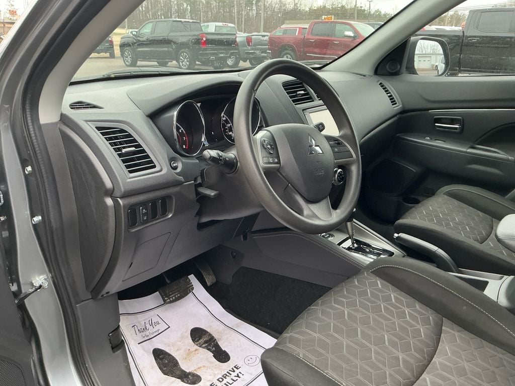 2024 Mitsubishi Outlander Sport S