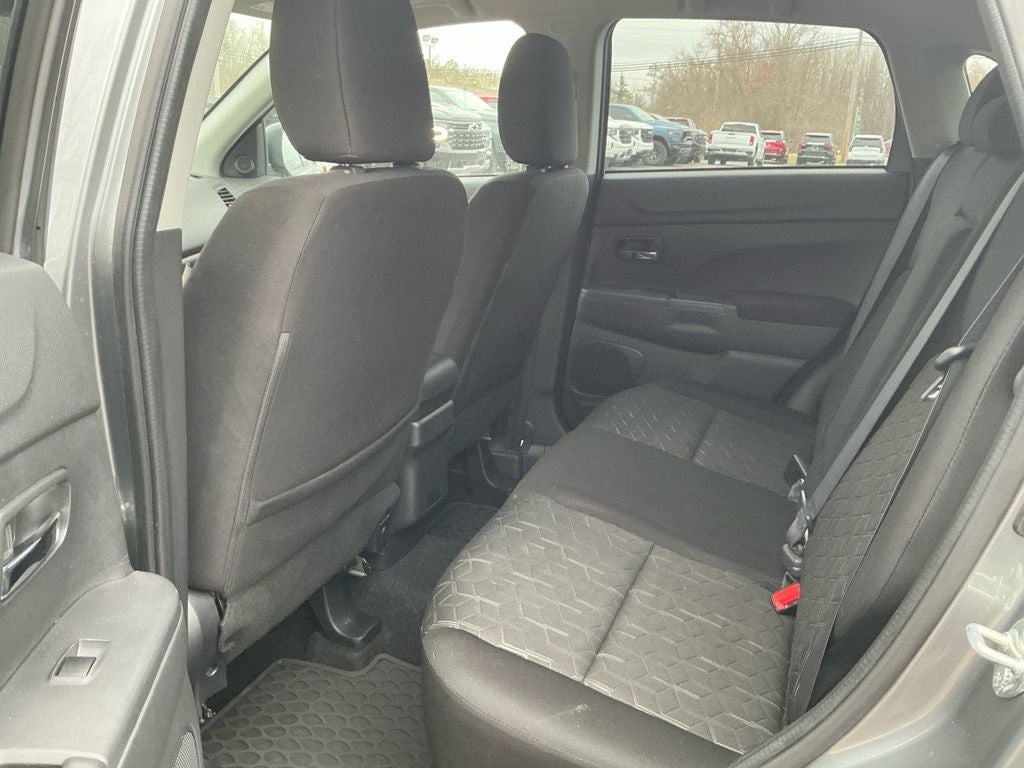 2024 Mitsubishi Outlander Sport S