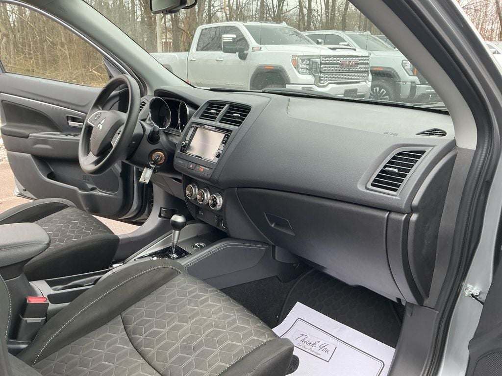2024 Mitsubishi Outlander Sport S