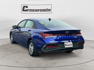 2025 Hyundai Elantra SE